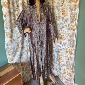 100% silk robe/dress new size M-L